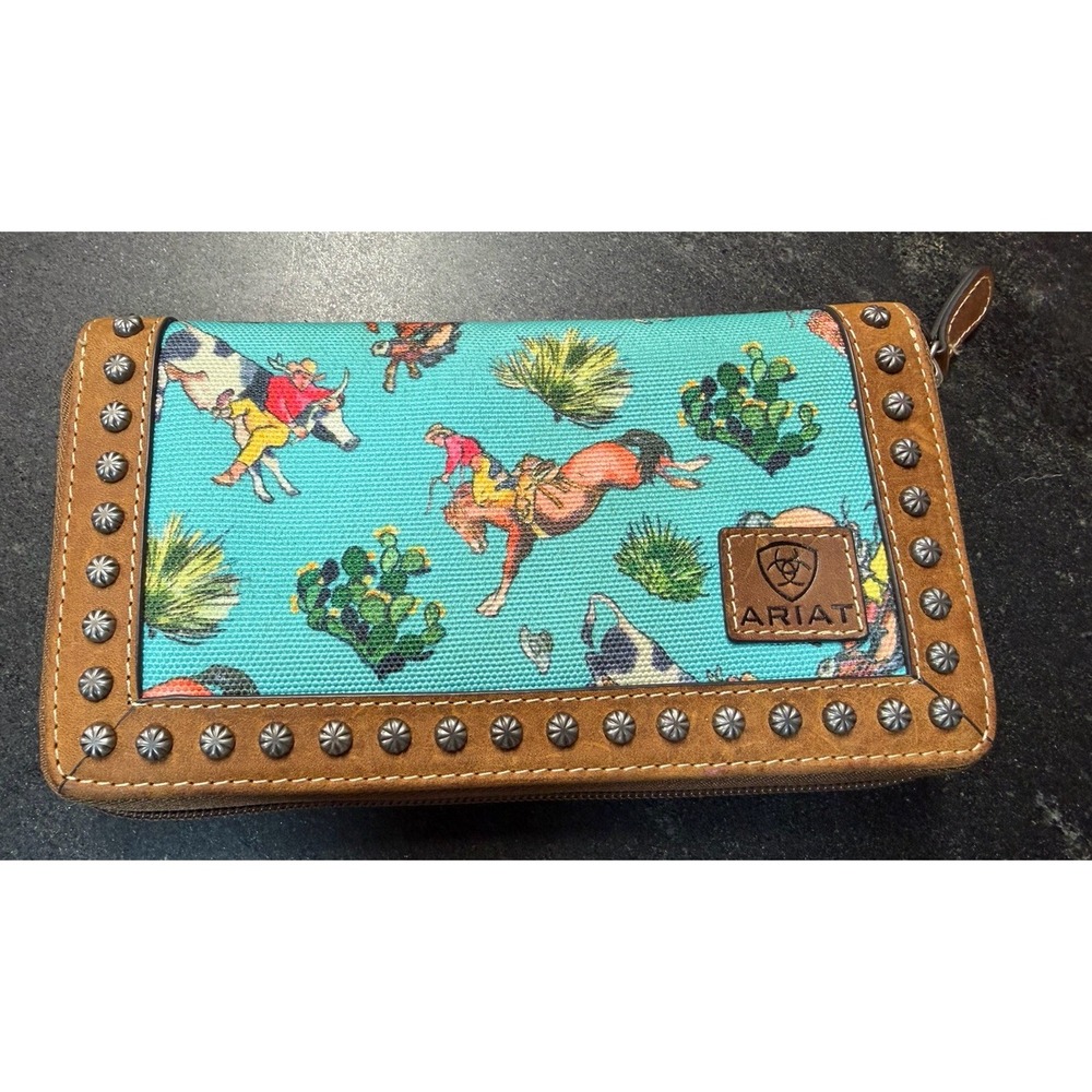 Ariat Cruiser Matcher Turquoise Bronc Clutch Wallet Studded Western A770004733